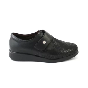 Pitillos 10710 - Zapato con velcro y pala de licra en negro