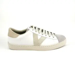 Victoria 1126142 - Deportiva urbana en piel y cuña baja en beig